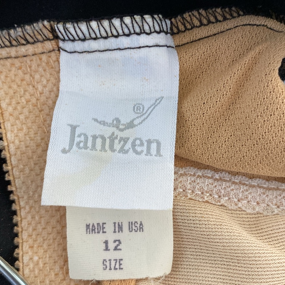 Jantzen One Piece Black swimsuit with Built in bra. Sheer mesh front 12 - Picture 4 of 7